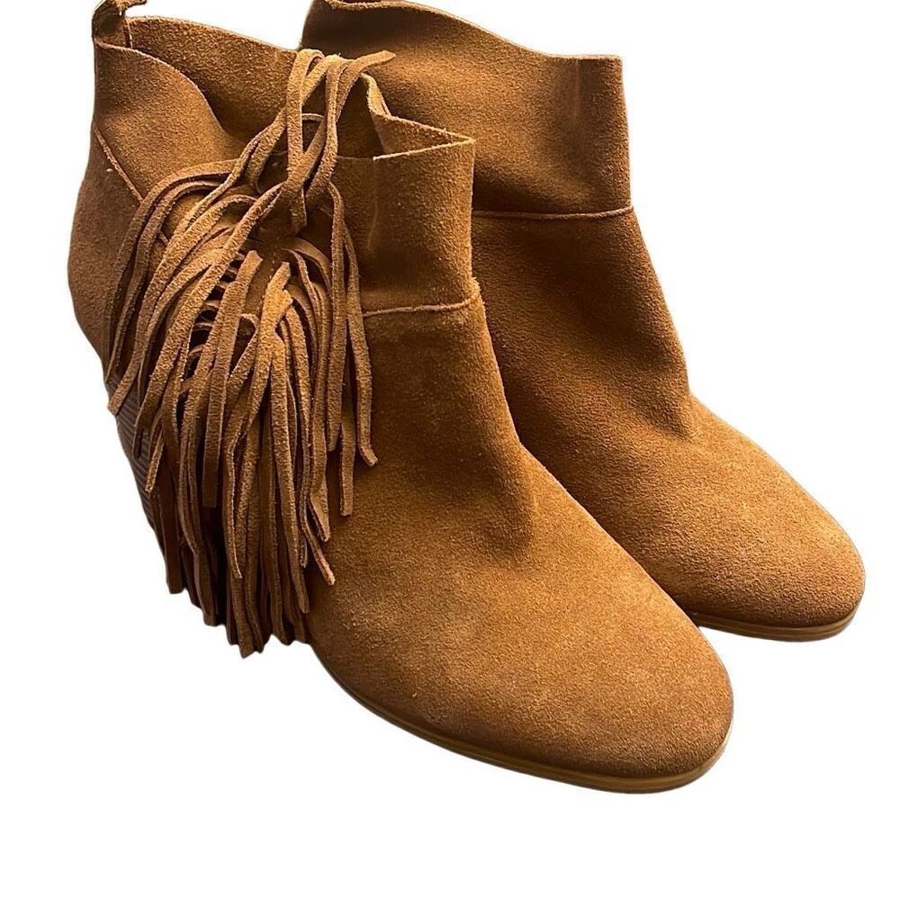 Crown Vintage Womens Suede Randi Fringe Heeled Ankle Boots Camel Size 9M NWOT